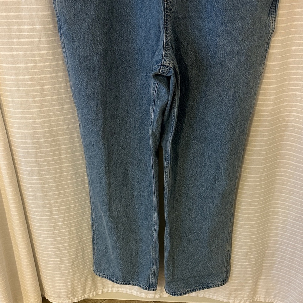 Classic Denim Abercrombie Overalls in Medium Blue - Picture 4 of 6